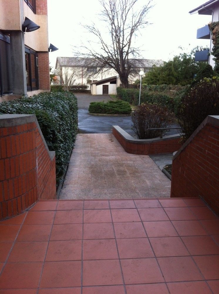 Kyriad Direct Montauban Centre Exteriör bild